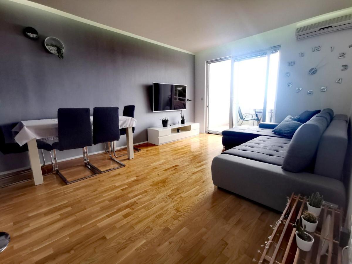 Seayou Apartment Baška Voda Dış mekan fotoğraf